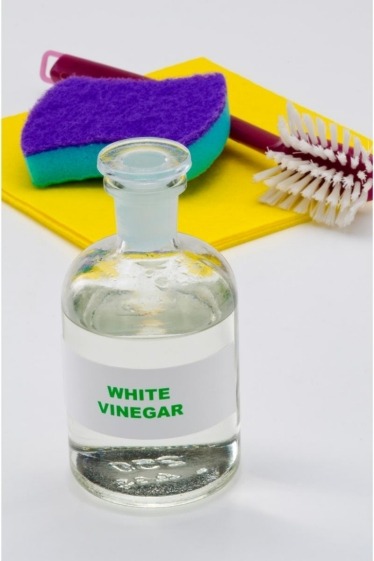 White vinegar cleaner
